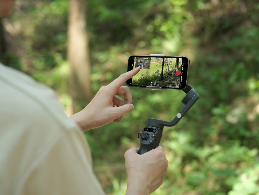 DJI Osmo Mobile SE | DJI shop